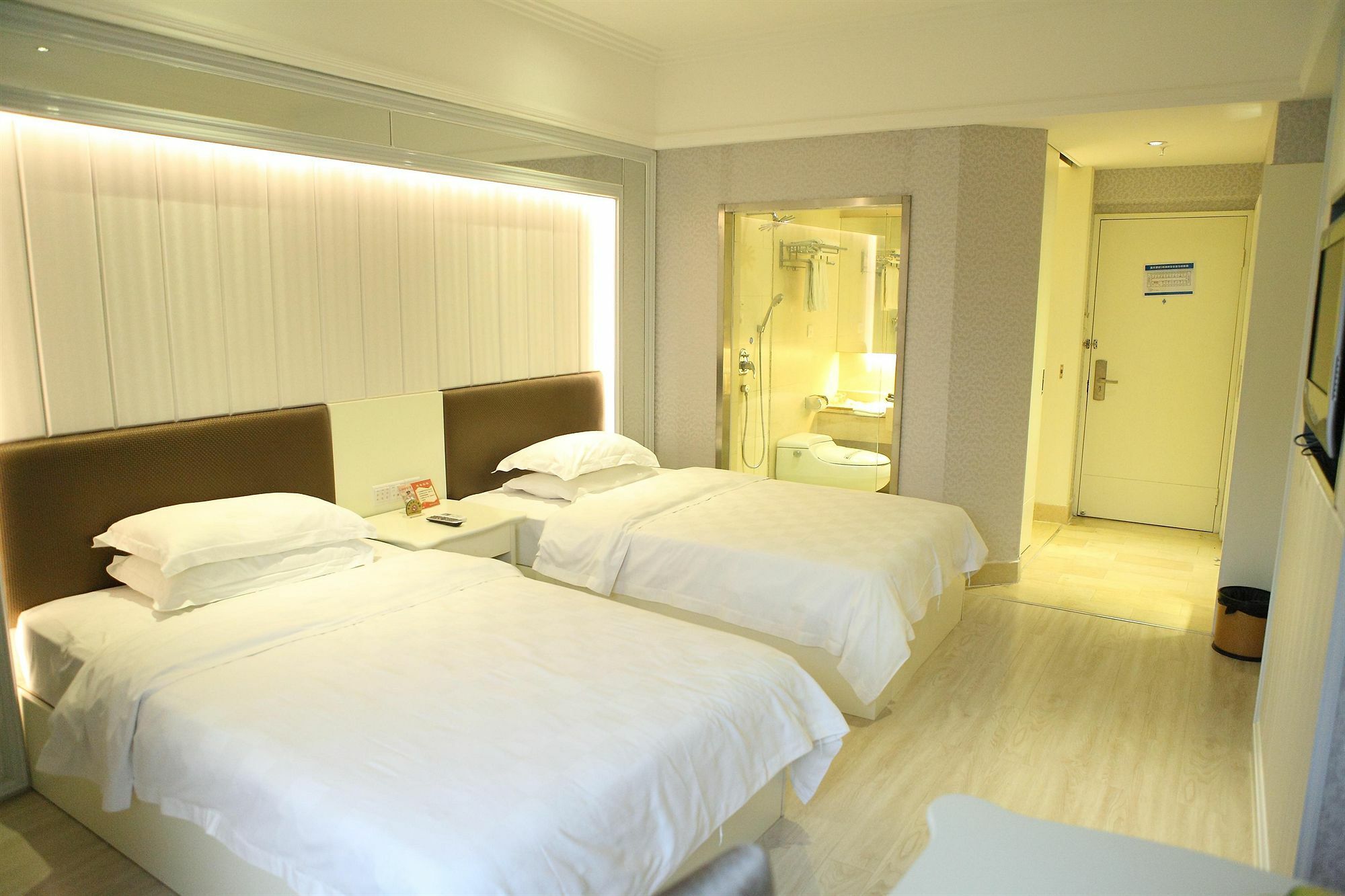 Bluesky Hotel Γκουανγκζού Εξωτερικό φωτογραφία