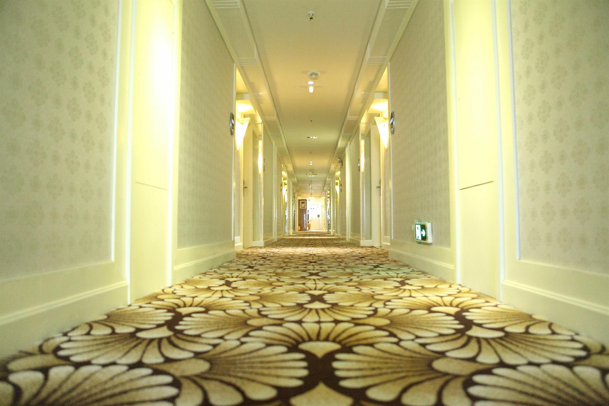 Bluesky Hotel Γκουανγκζού Εξωτερικό φωτογραφία